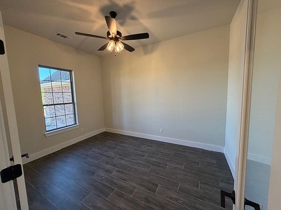 3rd image of 2644 N Cardinal Rd