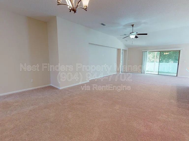 11561 Sycamore Cove Ln — Photo 9