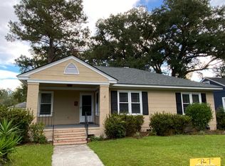 304 Columbus Dr, Savannah, GA 31405