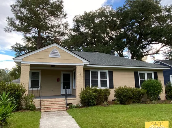 304 Columbus Dr, Savannah, GA 31405