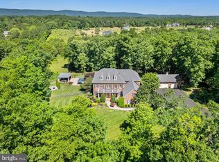 3600 Plantation Grove Ln, Haymarket, VA 20169