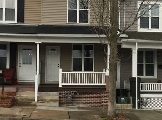 206 N 4th St, Denver, PA 17517