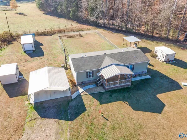 5393 County Road 4, Hollytree, AL 35751