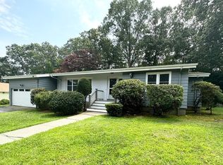 645 Florence St, Fall River, MA 02720