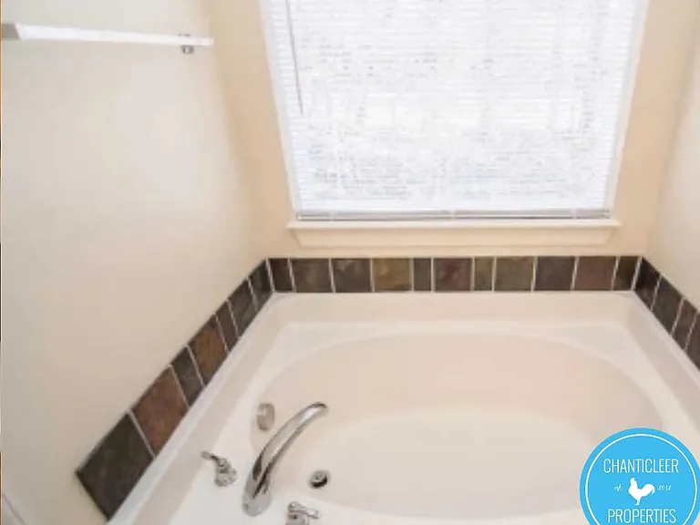 8034 Sycamore Hill Ln — Photo 17