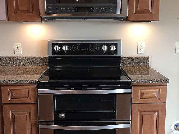 4th image of 2781 Abby Ln