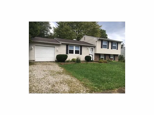 321 Broken Arrow Cir photo 1