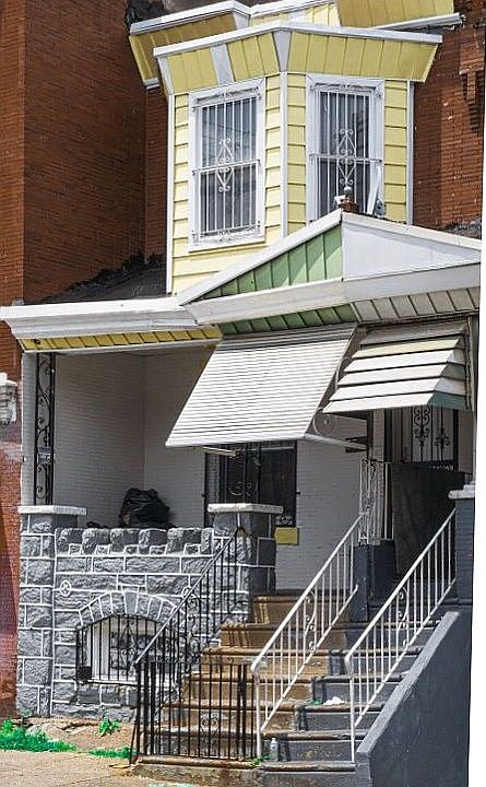 2nd image of 5547 Master St