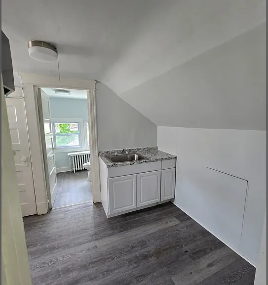 20 S Allen St #5 — Photo 13