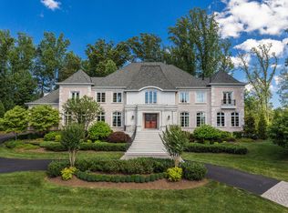 7805 Meritage Ln, Mc Lean, VA 22102