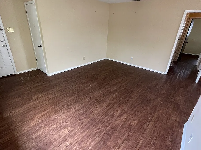 247 Fennel Dr — Photo 8
