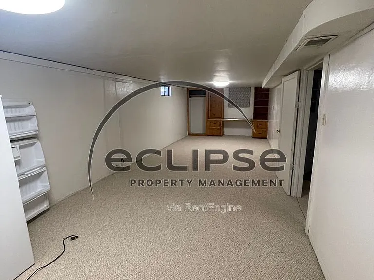 447 N 19th St — Photo 16