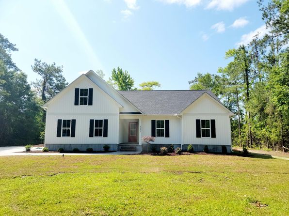 135 Cummins Creek Rd