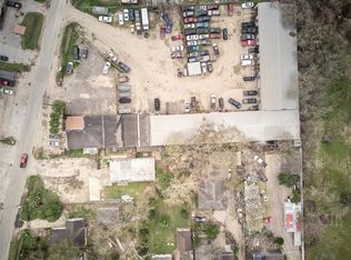 9110 Spring Branch Dr, Houston, TX 77080