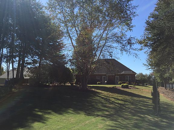 4th image of 619 S Sweetwater Hills Dr