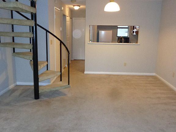 3rd image of 405B Harbison Blvd #825