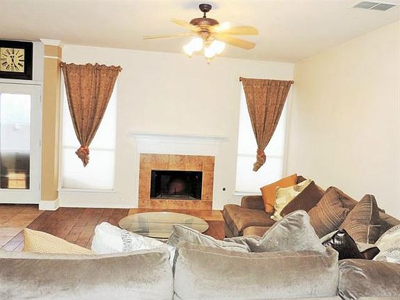 4th image of 10001 Sourwood Dr