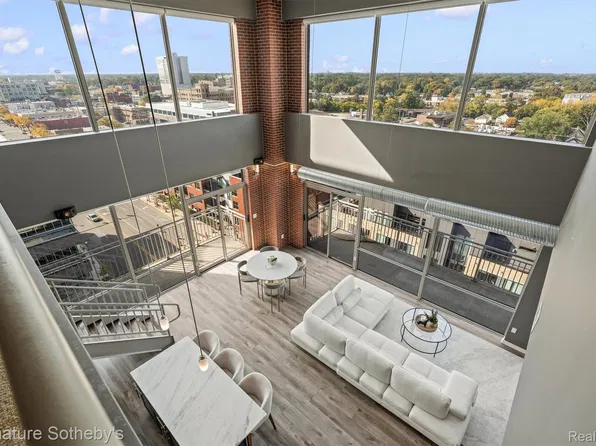 350 N Main St Unit 911, Royal Oak, MI 48067