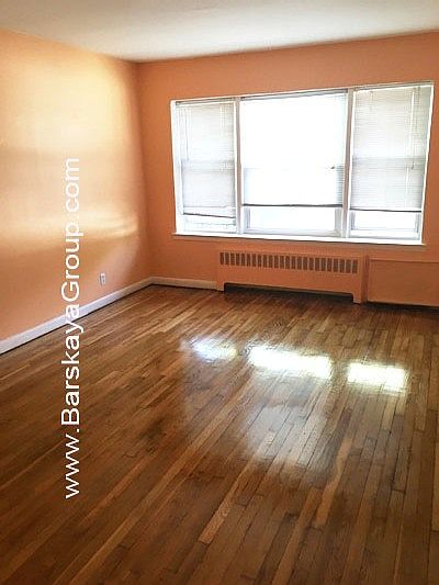 1st image of 3915 204th St #1