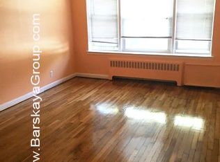 3915 204th St #1, Bayside, NY 11361
