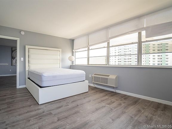 3rd image of 5313 Collins Ave APT 908