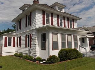 19 Riverside Dr, Deferient, NY 13628