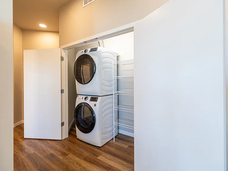 Talon Apartments — Photo 9