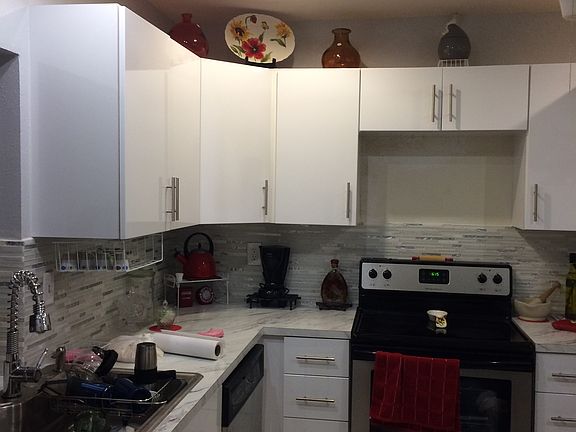 3rd image of 16920 SW 113th Ct #5644C