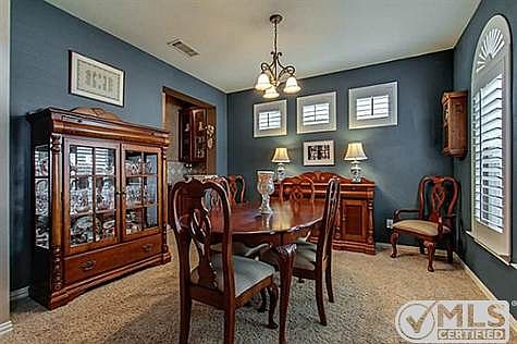 4th image of 3820 Birchmont Dr