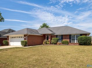 108 Meadowglade Ln, Madison, AL 35758
