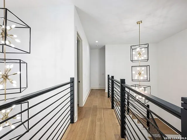 111 Wellesley Lndg — Photo 42