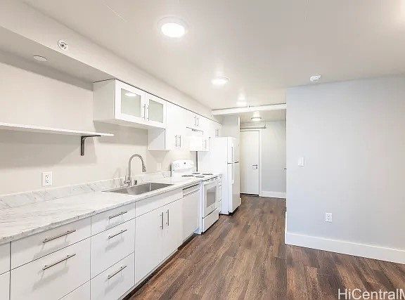 2nd image of 803 Waimanu St #616