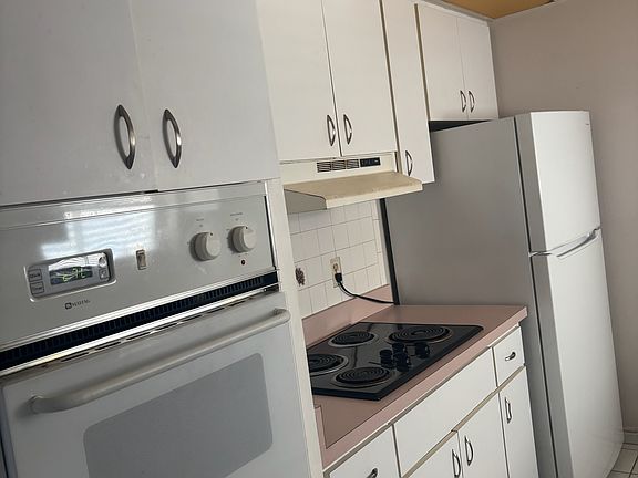 4th image of 4810 Cadillac Way