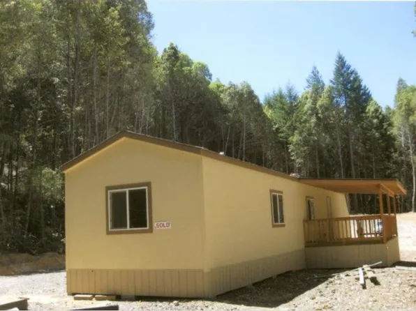 655 Rancho Sequoia Dr, Alderpoint, CA 95511