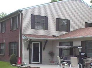 4407 Stratford Dr, Anderson, IN 46013