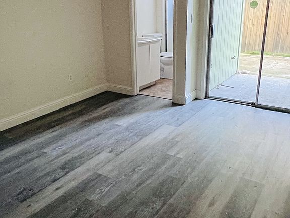 4th image of 2508 Antoine Ct #3