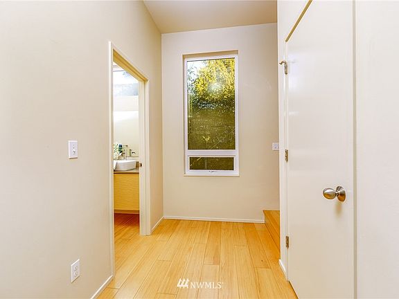 2nd image of 1236 NE 102nd St
