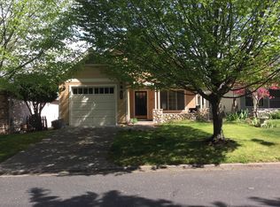 3539 Southvillage Dr, Medford, OR