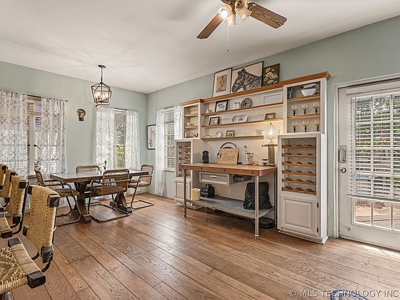 29th image of 2216 N Elwood Ave