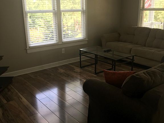 Living area, furnishings included