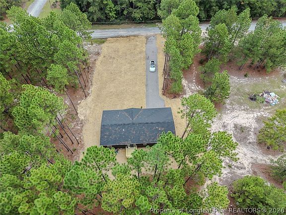 5th image of 350 Lakeview Ln