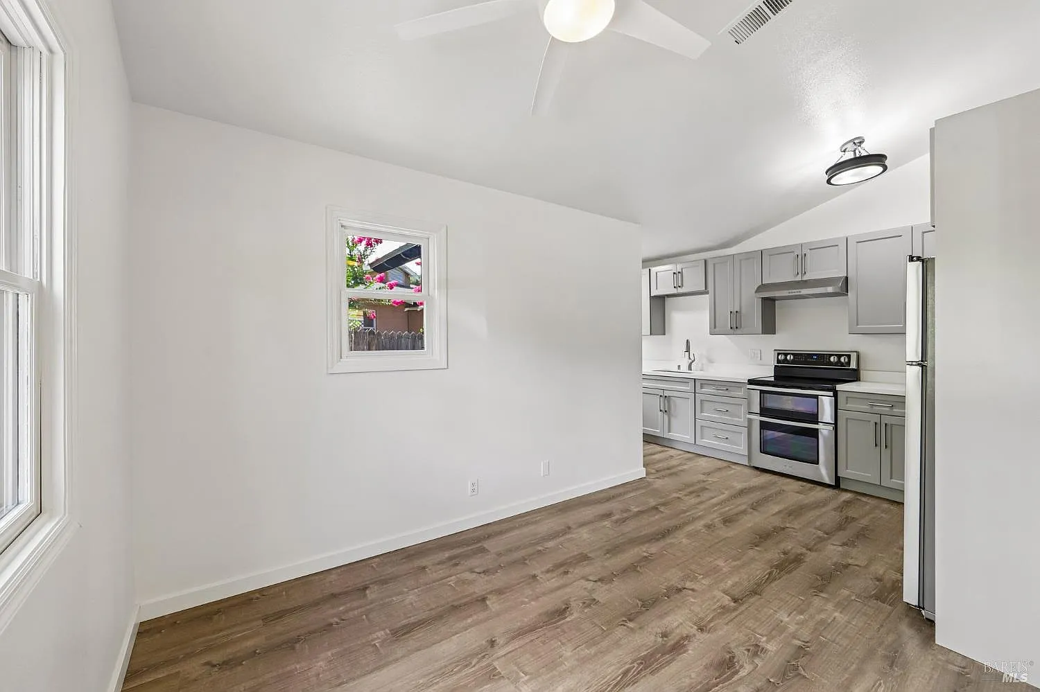 1652 Voorhees Circle - Photo 8