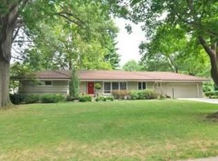 3412 W 91st St, Leawood, KS 66206