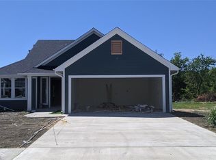 408 Carneros Dr, Sherman, TX 75092