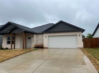 112 Magnolia Estates St, Crowley, TX 76036