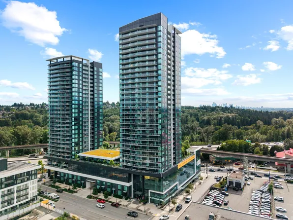 318 Alderson Ave #2206, Coquitlam, BC V3K 1W2