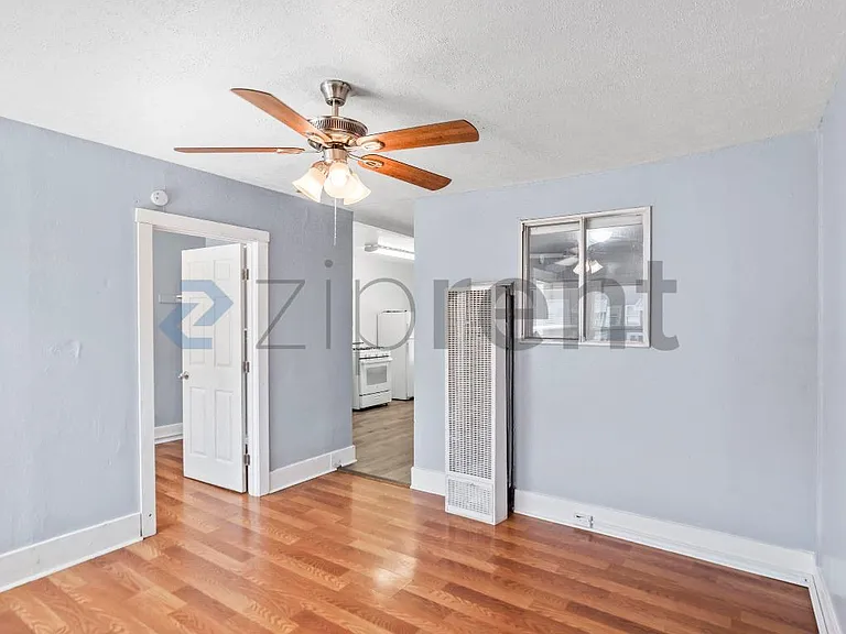 5917 Avenal Ave — Photo 6
