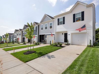 240 Maple Run Dr, York, PA, 17404