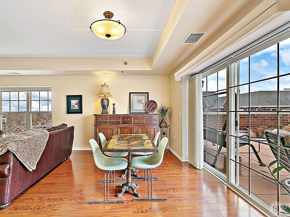 5th image of 440 W Mahogany Ct Unit 705