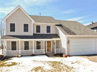2588 Leach Dr, Naperville, IL 60564